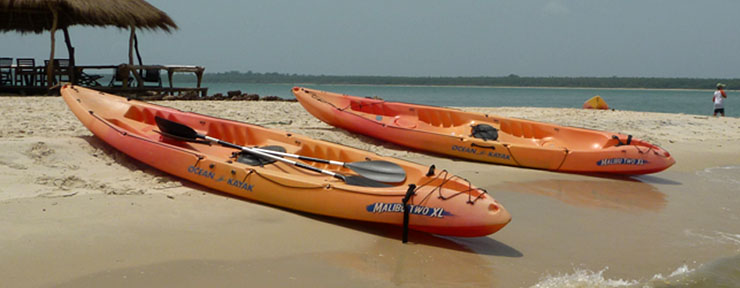 kayak et activité libre sur l'ilots de kere