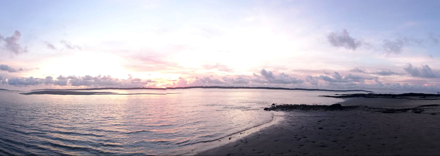 coucher de soleil sur l'archipel des bijagos